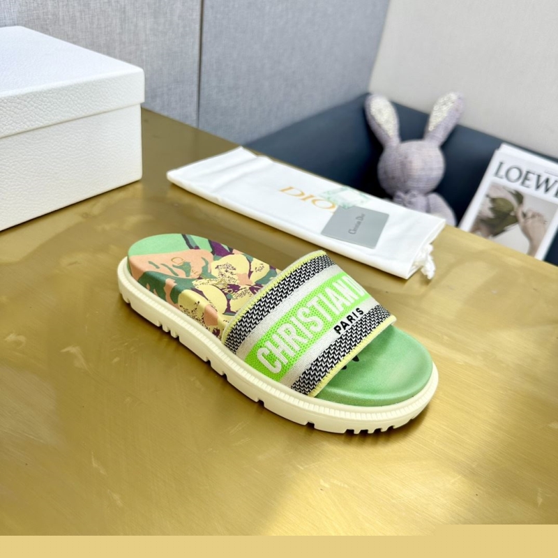 ch**an D*or slippers